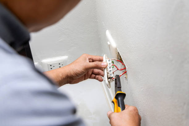 Best Affordable Emergency Electrician  in Eureka Mill, SC